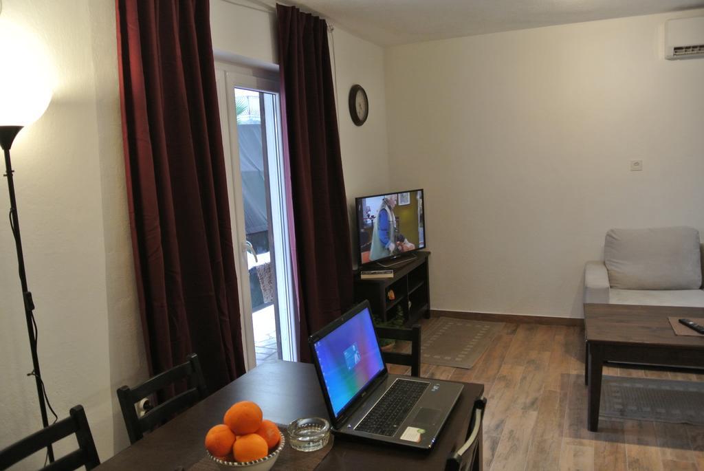 Apartments Priko Stari Grad  Værelse billede
