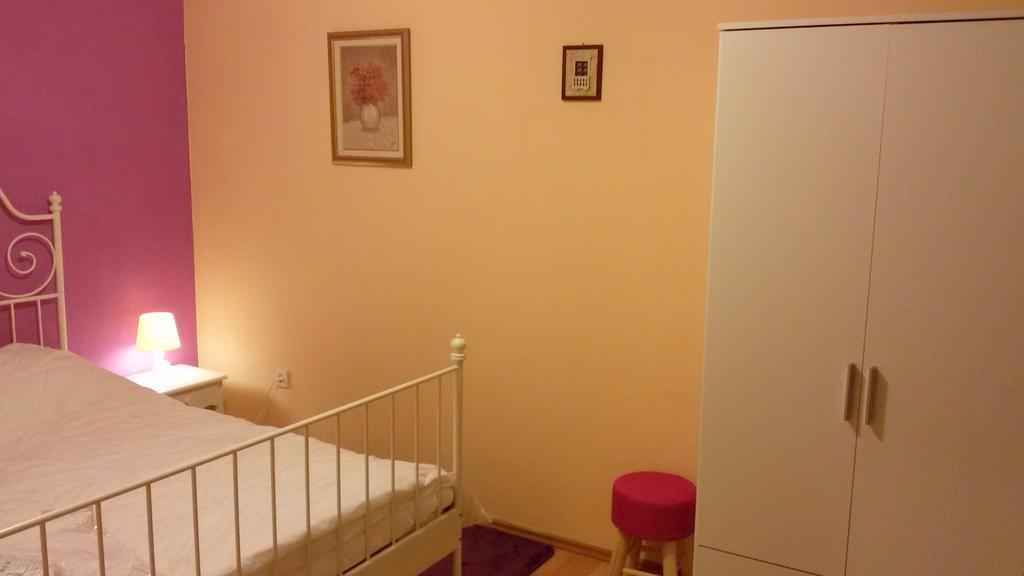 Apartments Priko Stari Grad  Eksteriør billede